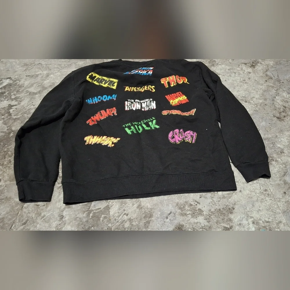 Boys marvel sweatshirt size XL